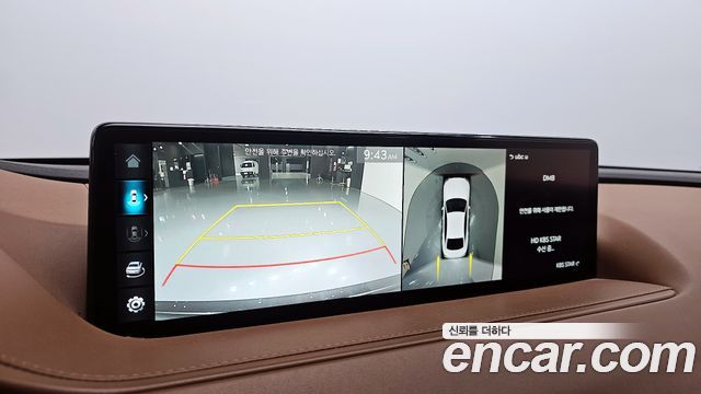 Genesis G80 2023 — photo 14