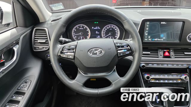 Hyundai Grandeur 2017 — photo 13