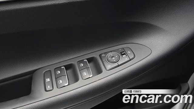 Hyundai Grandeur 2017 — photo 18