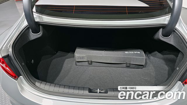Hyundai Grandeur 2017 — photo 20