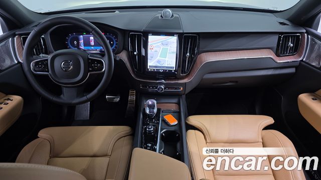 Volvo XC60 2024 — photo 7
