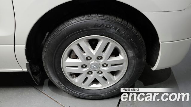 Hyundai Starex 2017 — photo 5