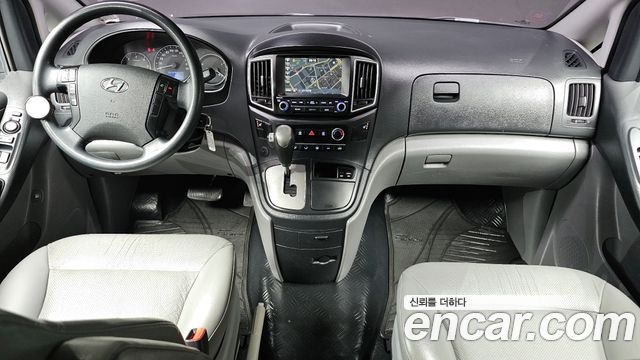 Hyundai Starex 2017 — photo 7