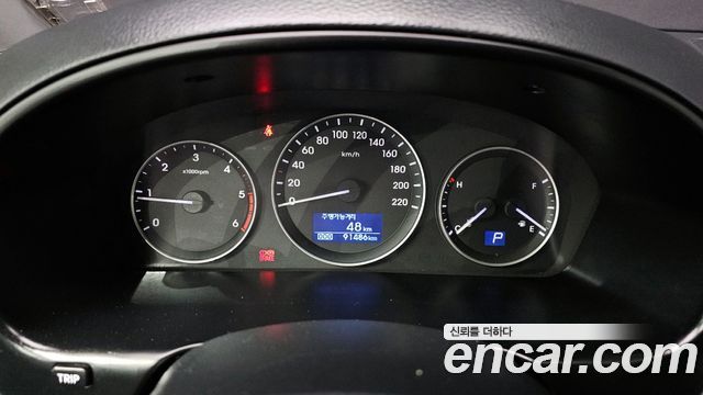 Hyundai Starex 2017 — photo 8