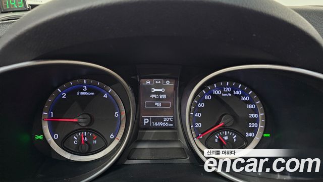Hyundai Santafe 2014 — photo 8