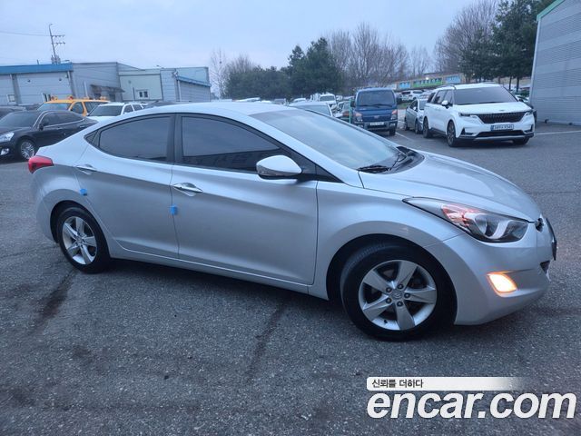 Hyundai AVANTE 2012 — photo 2