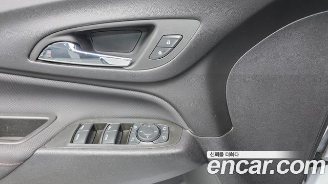 Chevrolet Korea Equinox 2022 — photo 13