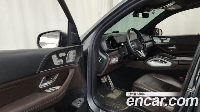 Mercedes-Benz GLS-Class 2021 — photo 10
