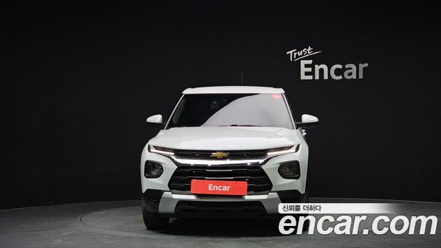 Chevrolet Korea Trailblazer 2021 — photo 3