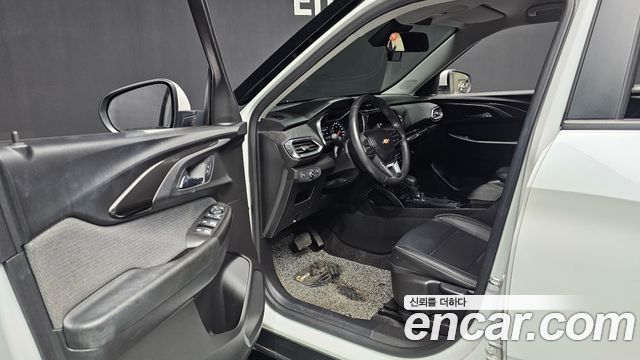 Chevrolet Korea Trailblazer 2021 — photo 10