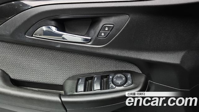 Chevrolet Korea Trailblazer 2021 — photo 17