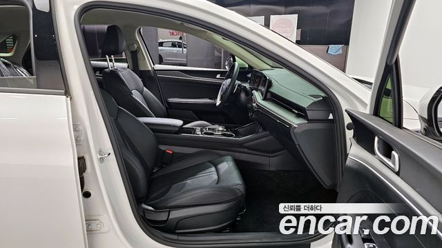 Kia K5 2024 — photo 10