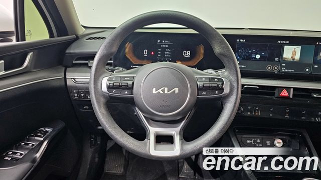Kia K5 2024 — photo 13