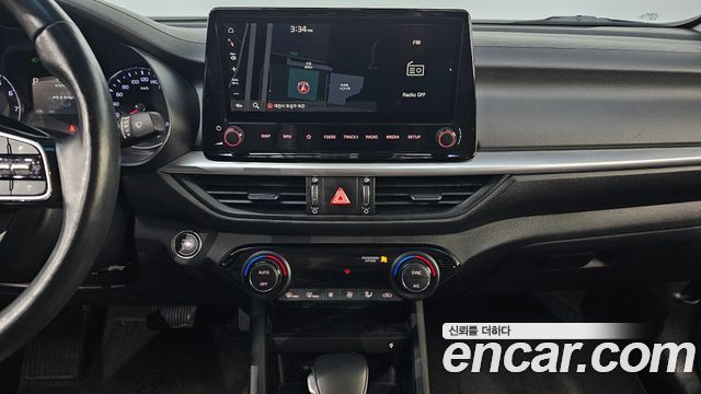 Kia K3 2022 — photo 17