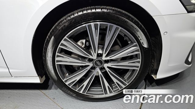 Audi A6 2023 — photo 5