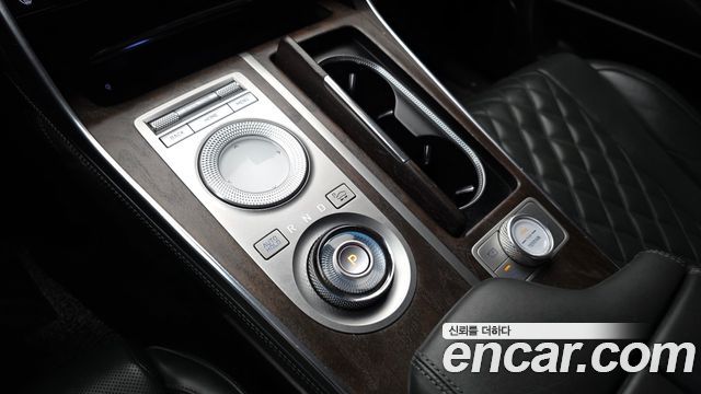 Genesis GV80 2021 — photo 9