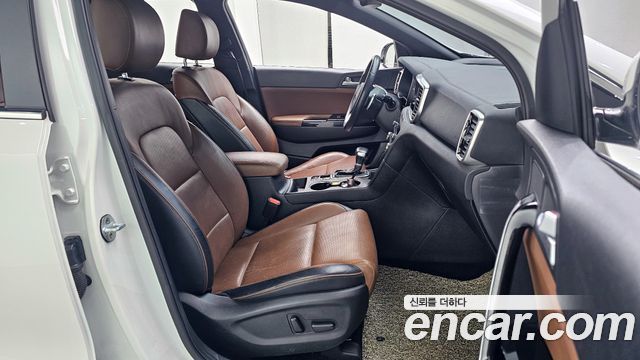 Kia Sportage 2019 — photo 11