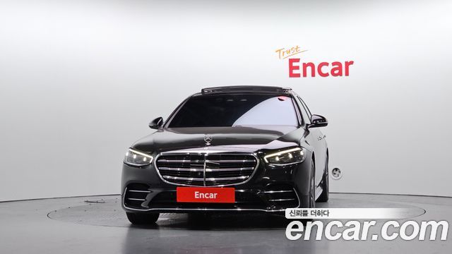 Mercedes-Benz S-Class 2022 — photo 3