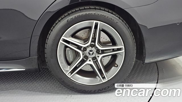 Mercedes-Benz S-Class 2022 — photo 7