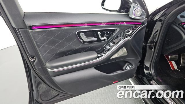 Mercedes-Benz S-Class 2022 — photo 14