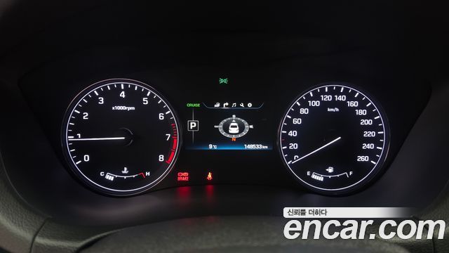 Hyundai Genesis 2016 — photo 8