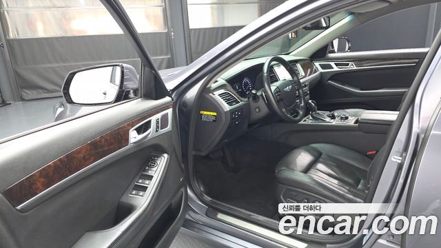 Hyundai Genesis 2016 — photo 10