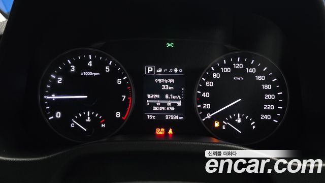 Hyundai AVANTE 2018 — photo 8