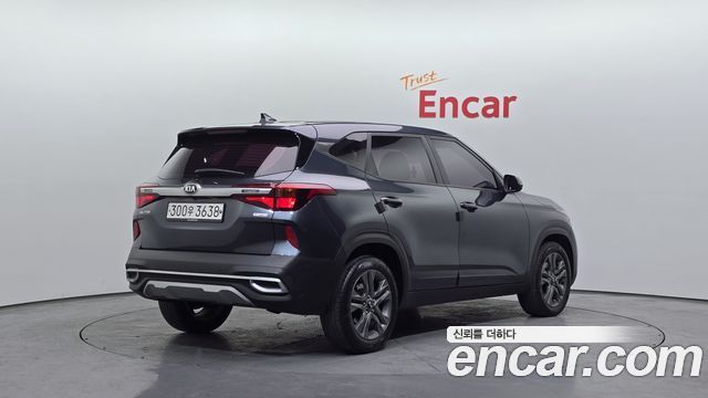 Kia Seltos 2020 — photo 2