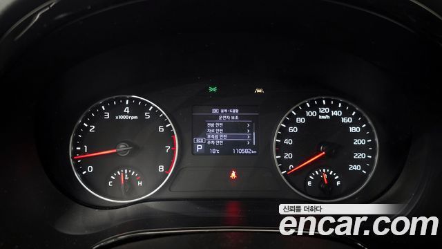 Kia Seltos 2020 — photo 8