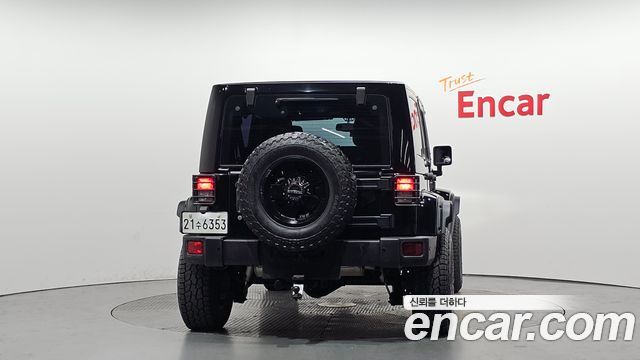 Jeep Wrangler 2017 — photo 4