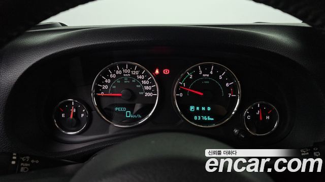 Jeep Wrangler 2017 — photo 8