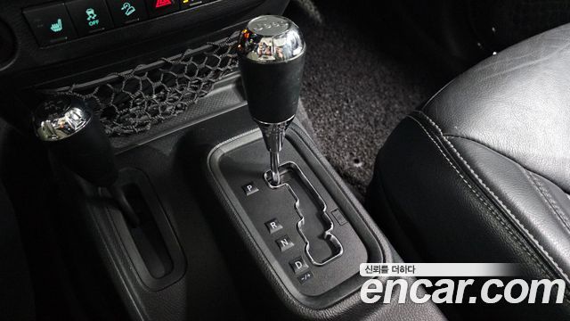 Jeep Wrangler 2017 — photo 9