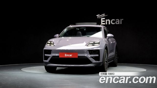 Porsche Macan 2025 — photo 3