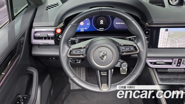 Porsche Macan 2025 — photo 13