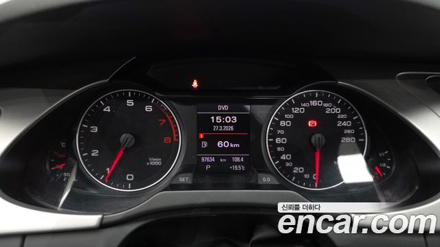 Audi A4 2011 — photo 8