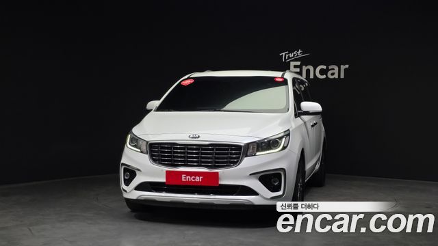 Kia Canival 2019 — photo 3