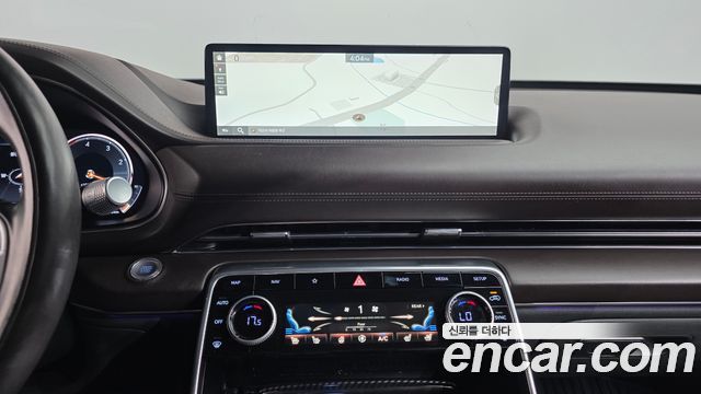Genesis GV80 2020 — photo 14