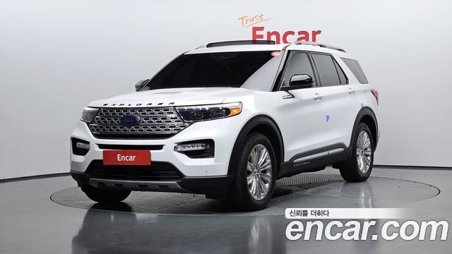 Ford Explorer 2020 — photo 1