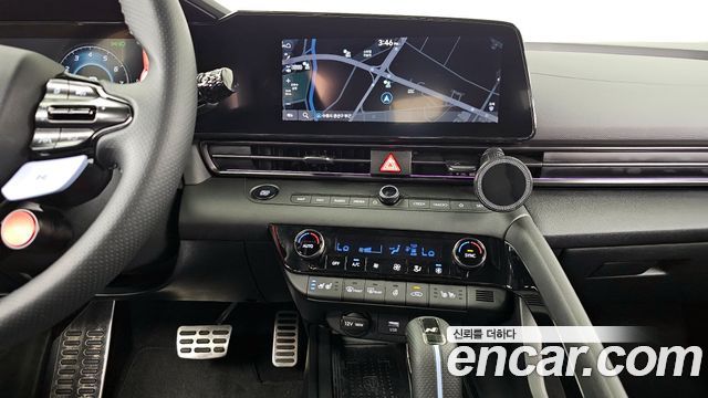Hyundai AVANTE 2022 — photo 15