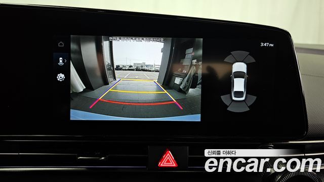 Hyundai AVANTE 2022 — photo 16
