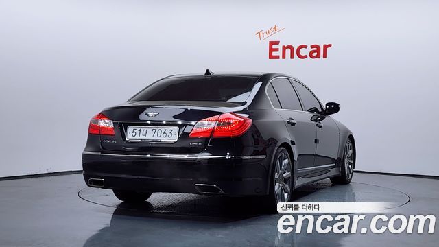 Hyundai Genesis 2012 — photo 2