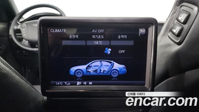 Hyundai Genesis 2012 — photo 17