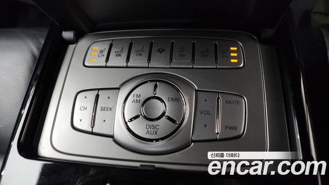 Hyundai Genesis 2012 — photo 18