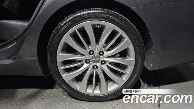 Genesis G80 2017 — photo 5