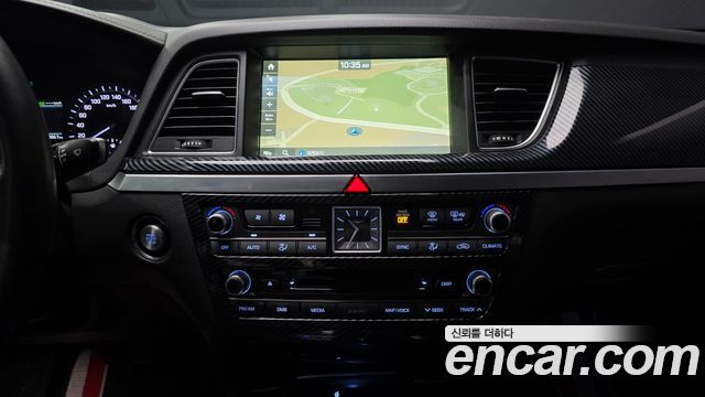 Genesis G80 2017 — photo 14