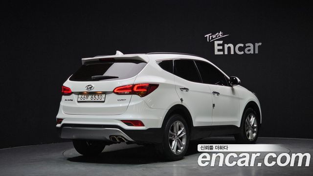 Hyundai Santafe 2016 — photo 2