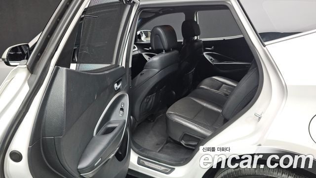 Hyundai Santafe 2016 — photo 12