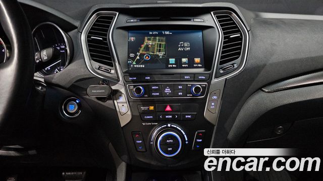 Hyundai Santafe 2016 — photo 14