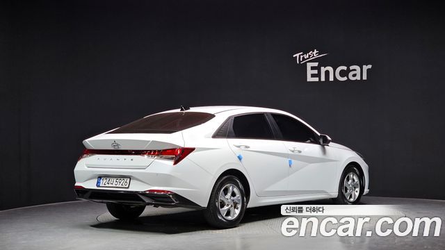 Hyundai AVANTE 2021 — photo 2