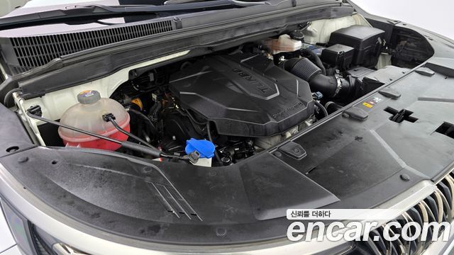 Kia Canival 2022 — photo 6